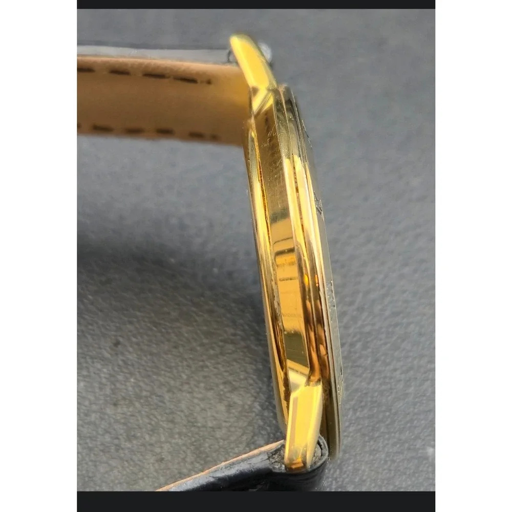 Vintage 3000.2.M Gucci Watch Gold Plated Green Red Sherry Line‎ Dial Roman Bezel